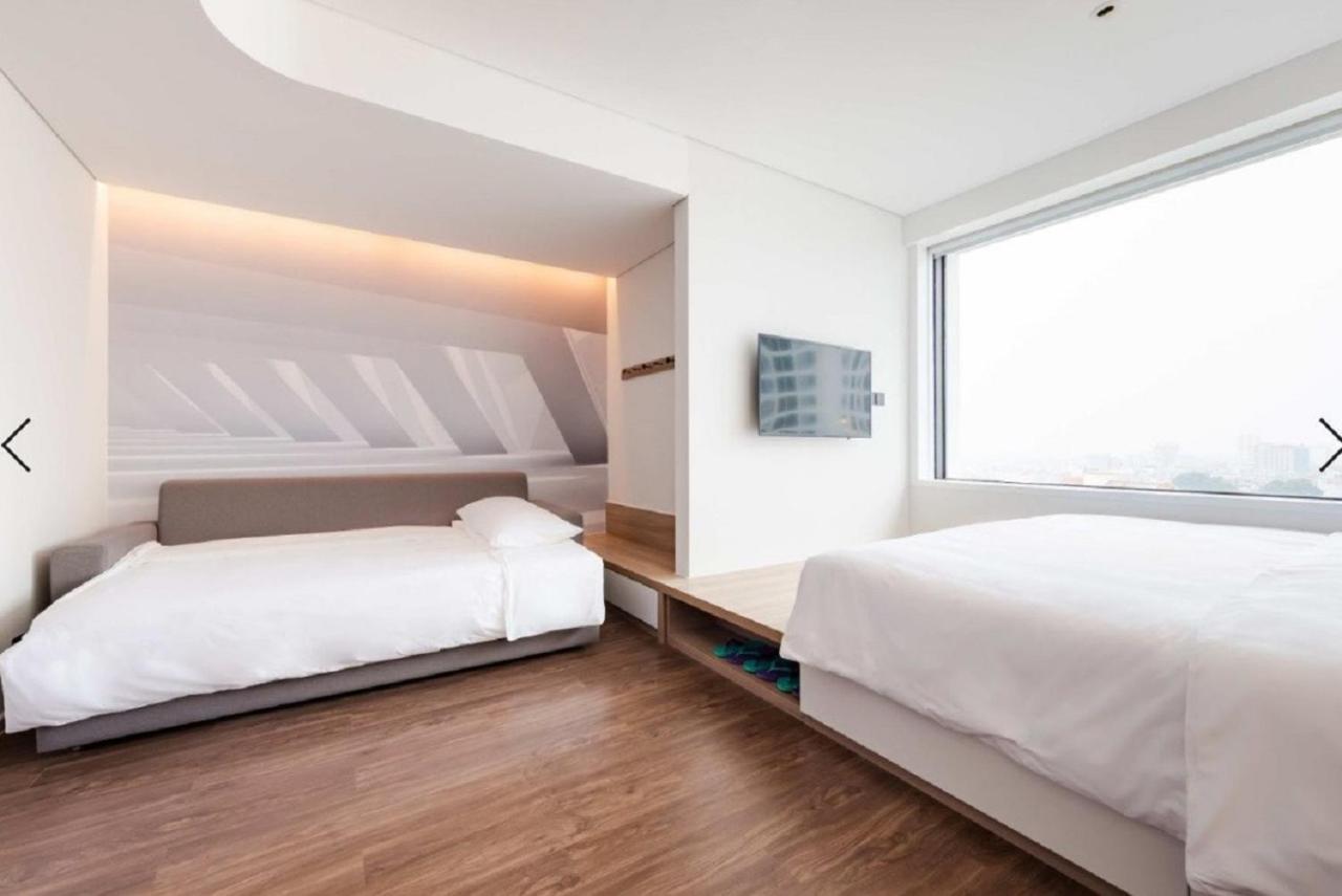 Sojo Hotel Thai Binh Exterior photo